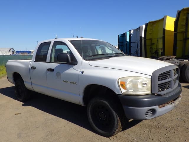 Image of Dodge Ram 1500 equipment image 1