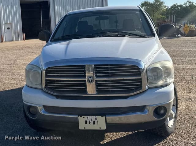 Image of Dodge Ram 1500 equipment image 1