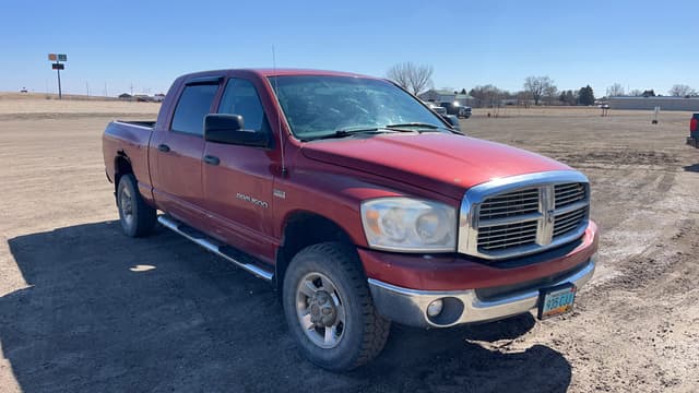 Image of Dodge Ram 1500 equipment image 2