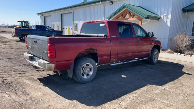 Image of Dodge Ram 1500 equipment image 4