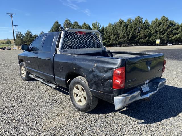 Image of Dodge Ram 1500 equipment image 4