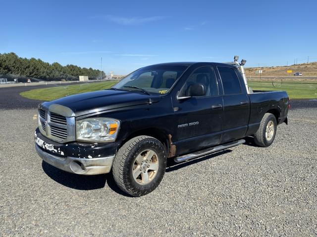 Image of Dodge Ram 1500 equipment image 2