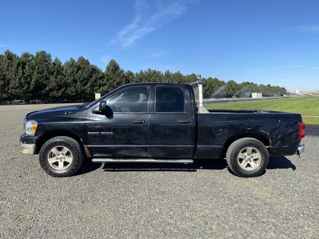 Image of Dodge Ram 1500 equipment image 3