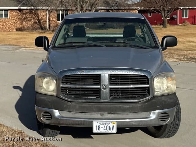 Image of Dodge Ram 1500 equipment image 1