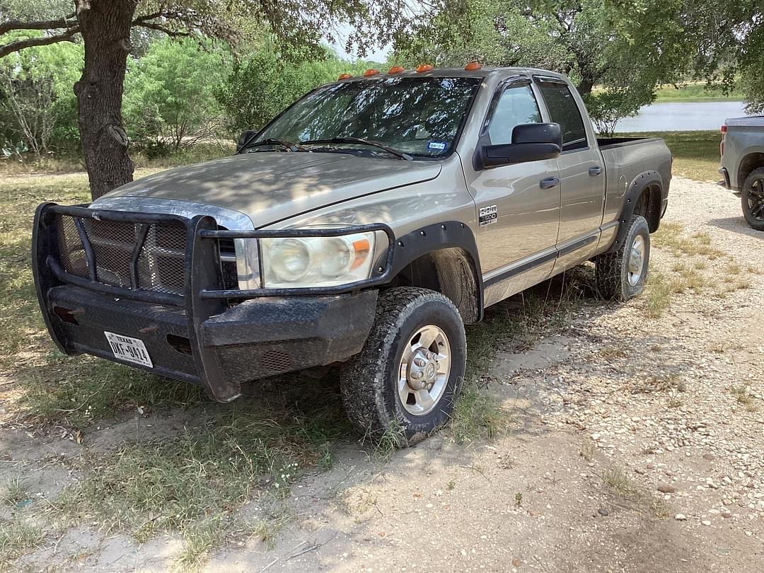 Image of Dodge Ram 2500 Primary image