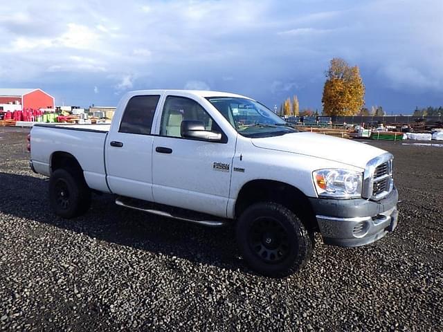 Image of Dodge Ram 2500 equipment image 1