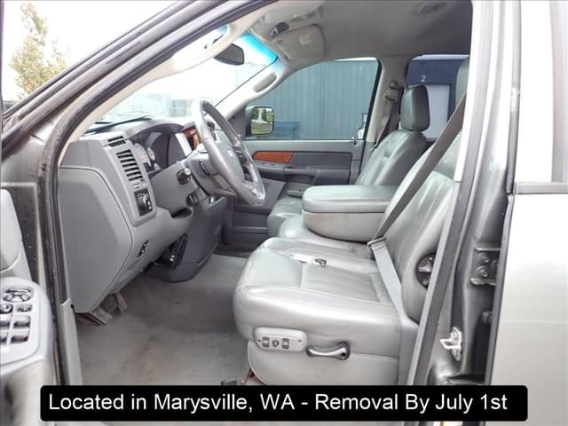 Image of Dodge Ram 2500 equipment image 3
