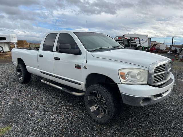 Image of Dodge Ram 2500 equipment image 1