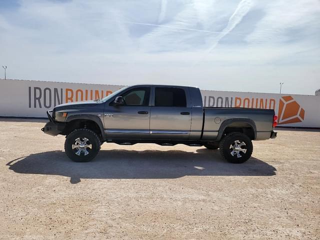 Image of Dodge Ram 2500HD equipment image 1