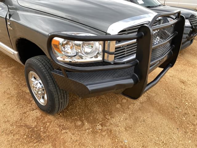 Image of Dodge Ram 2500HD equipment image 4