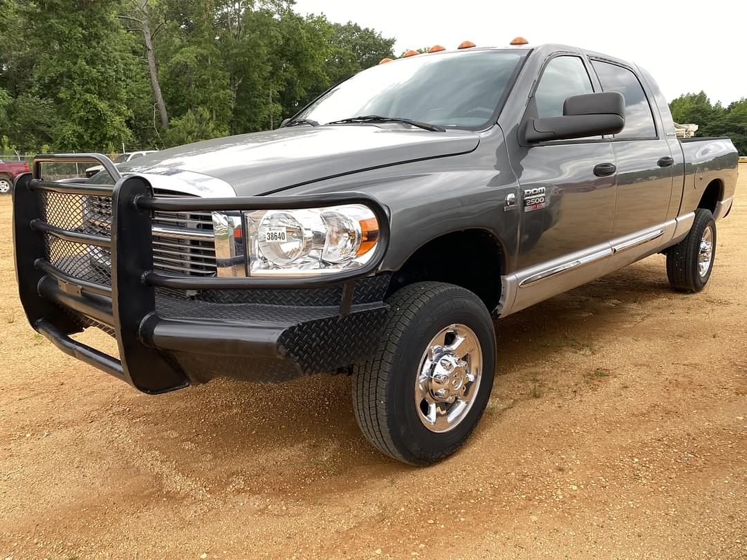 Image of Dodge Ram 2500 Primary image