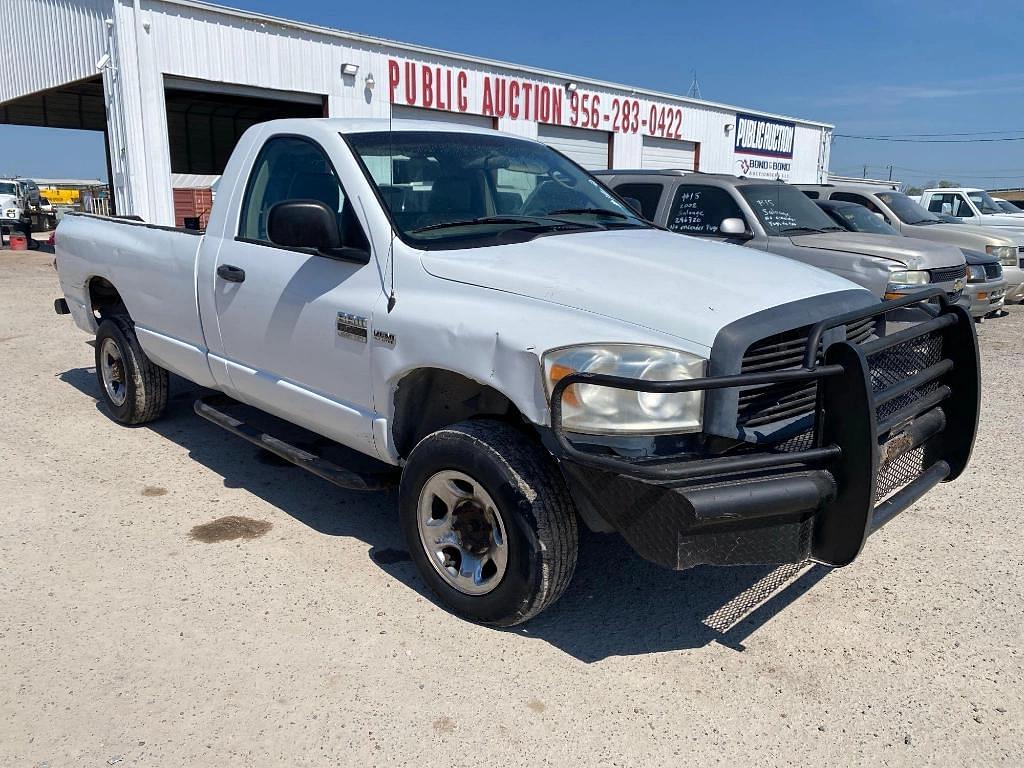 Image of Dodge Ram 2500 Primary image