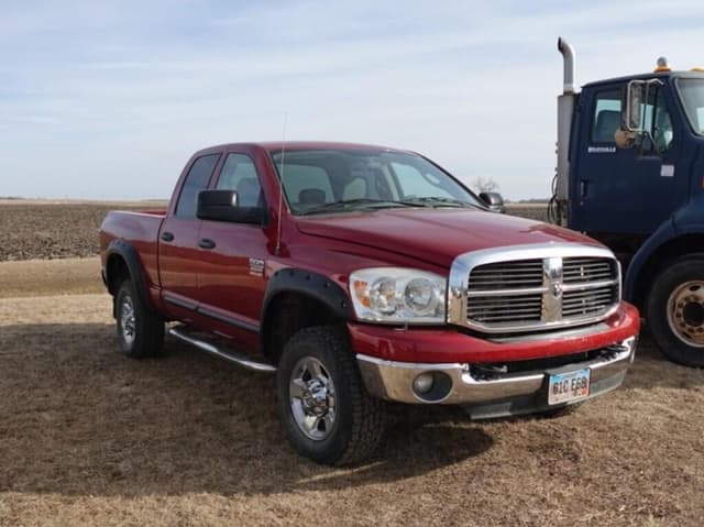 Image of Dodge Ram 2500 equipment image 1