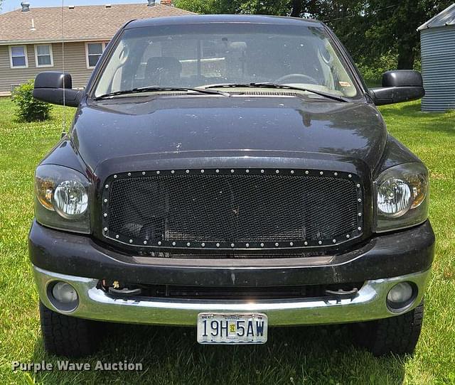 Image of Dodge Ram 2500 equipment image 1