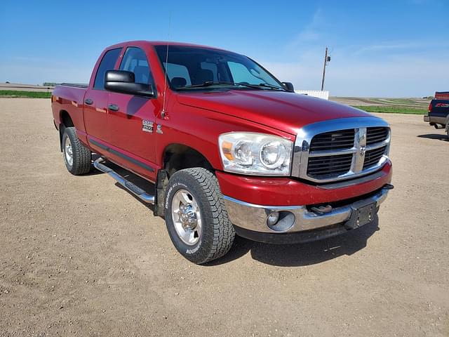Image of Dodge Ram 2500HD equipment image 1