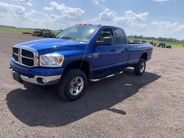 Image of Dodge Ram 2500HD equipment image 1