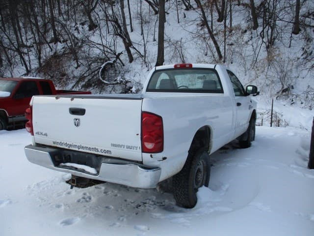 Image of Dodge Ram 2500HD equipment image 4
