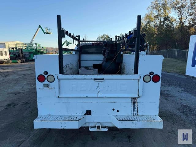 Image of Dodge Ram 2500HD equipment image 4