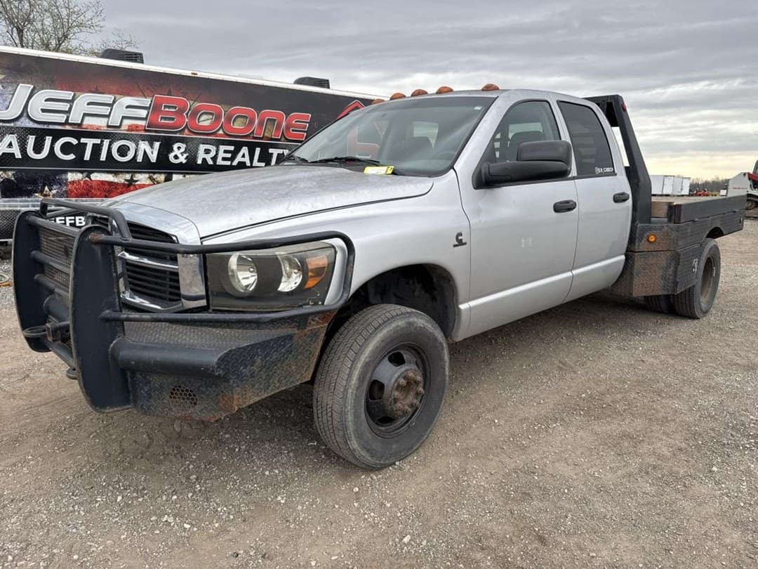 Image of Dodge Ram 3500 Primary image