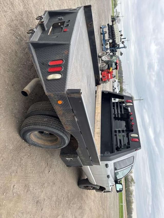 Image of Dodge Ram 3500 equipment image 4