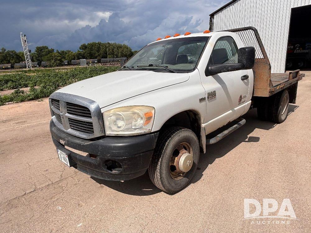 Image of Dodge Ram 3500 Primary image