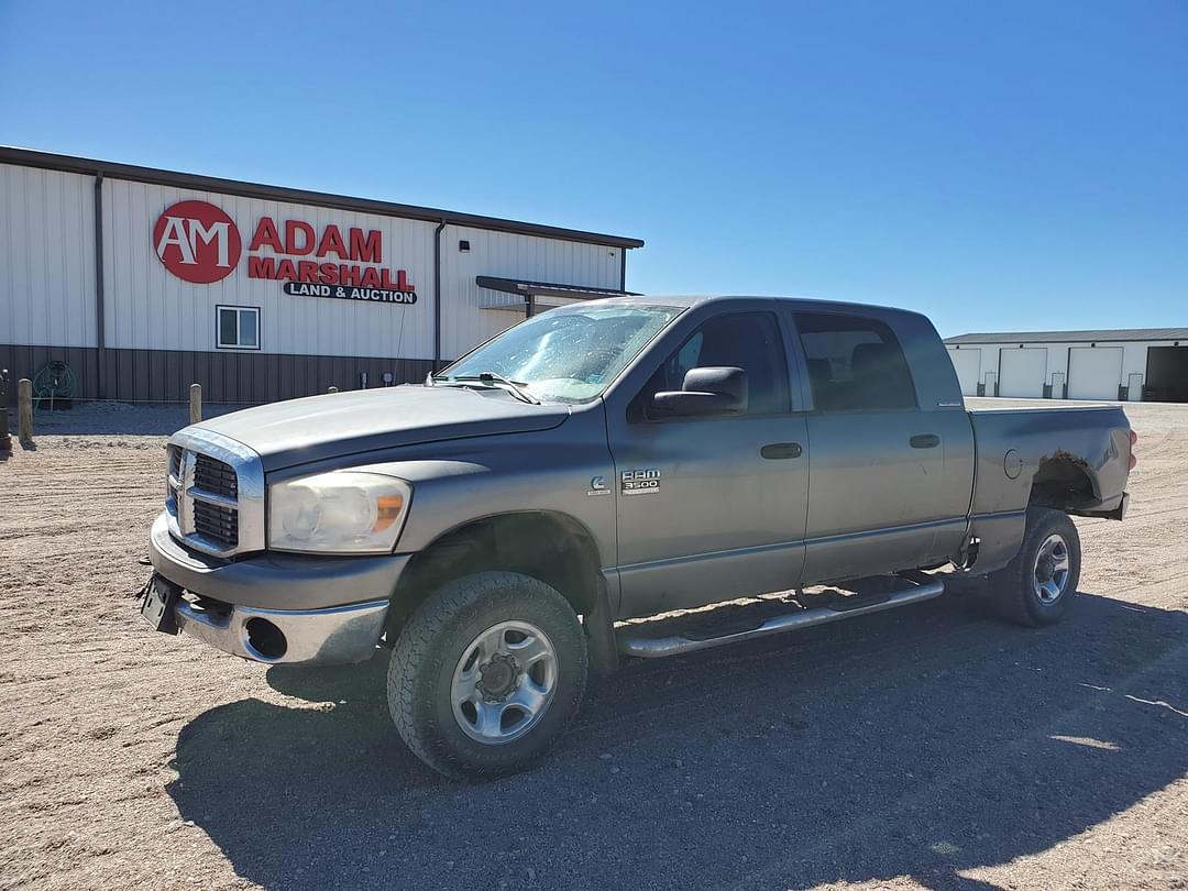 Image of Dodge Ram 3500 Primary image