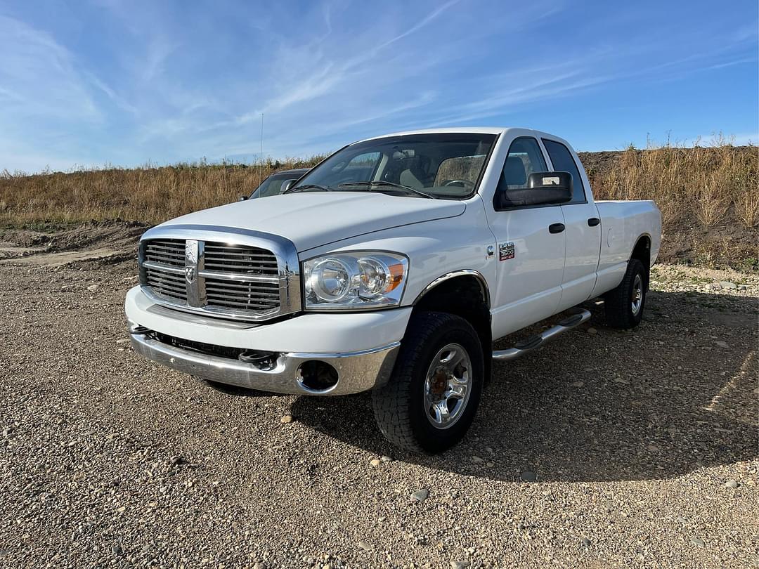 Image of Dodge Ram 3500 Primary Image