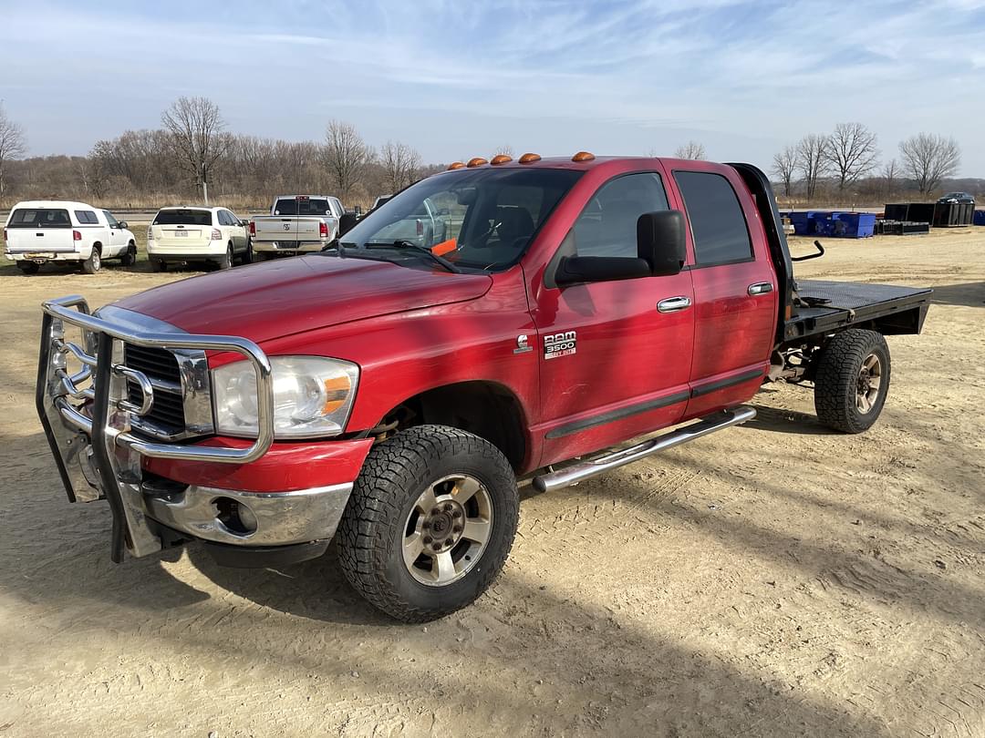 Image of Dodge Ram 3500 Primary image