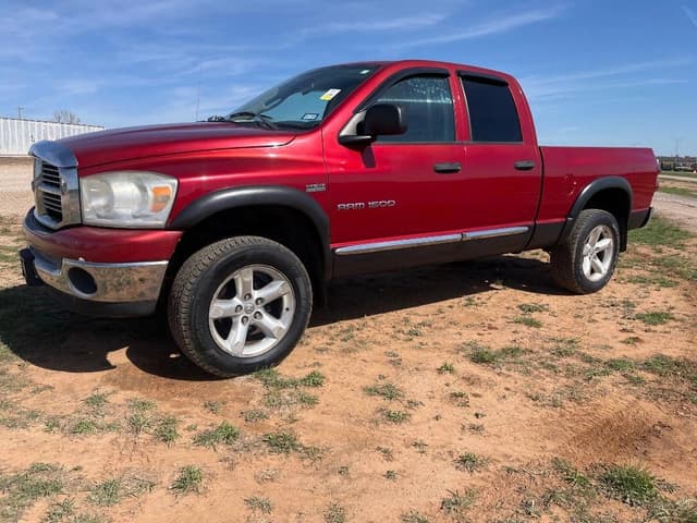 Image of Dodge Ram 1500 equipment image 1