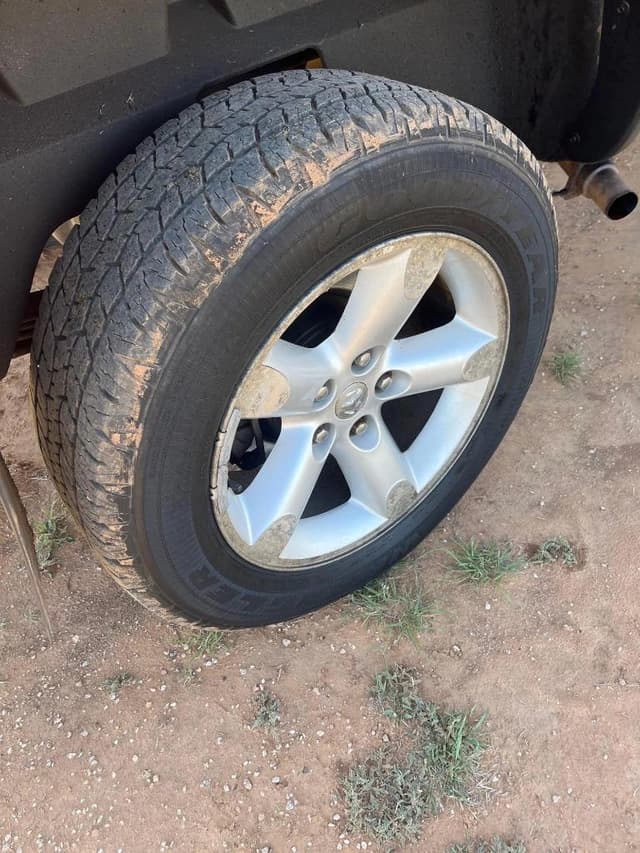 Image of Dodge Ram 1500 equipment image 4