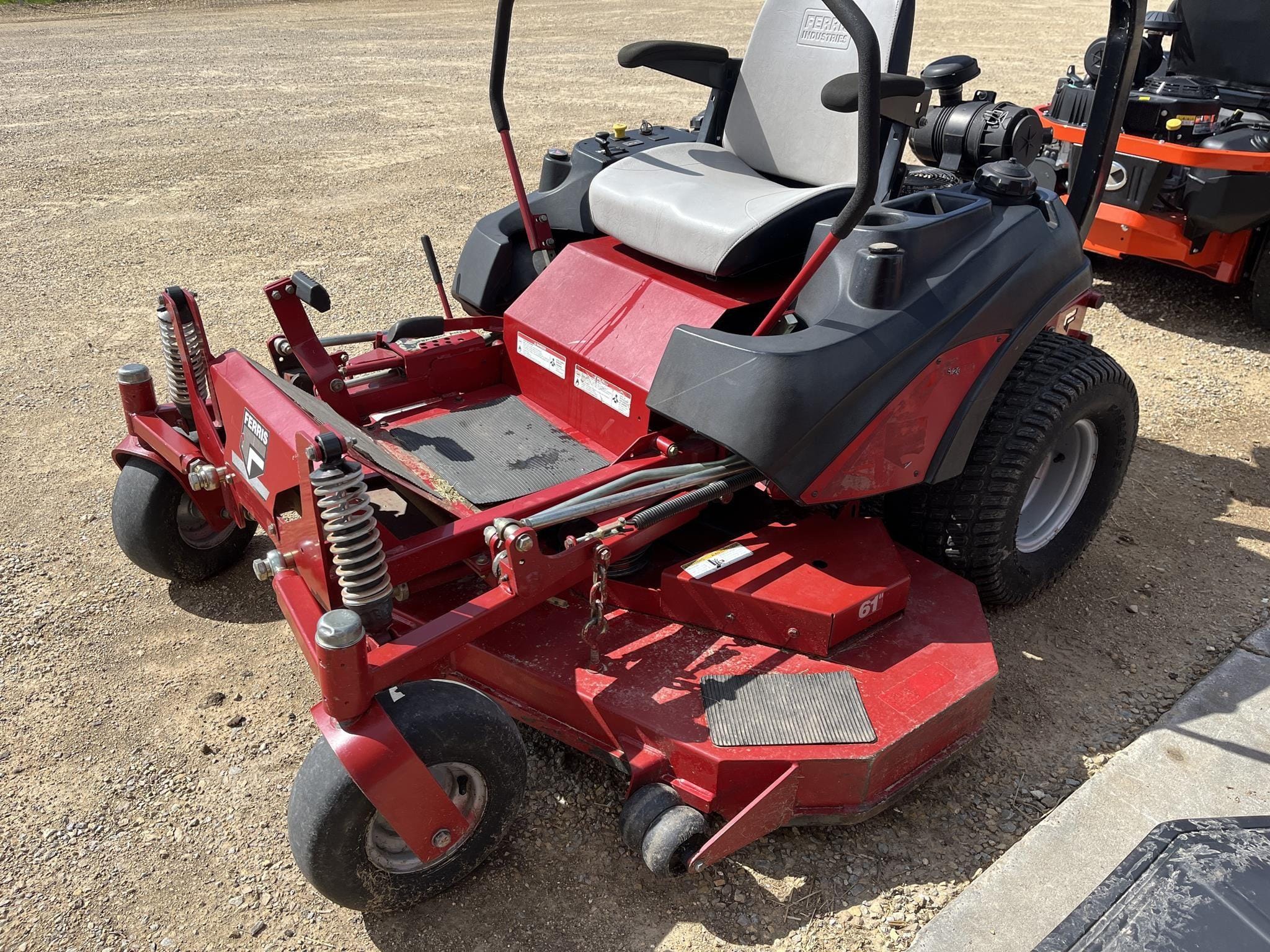 2007 Ferris IS2000Z Equipment Image0