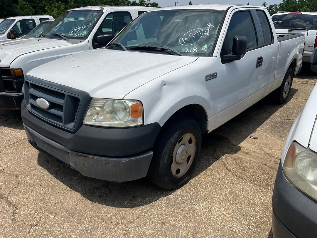 Image of Ford F-150 Primary image