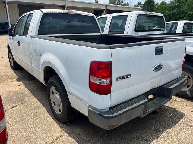 Image of Ford F-150 equipment image 1