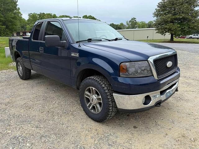 Image of Ford F-150 equipment image 1