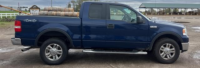 Image of Ford F-150 equipment image 2