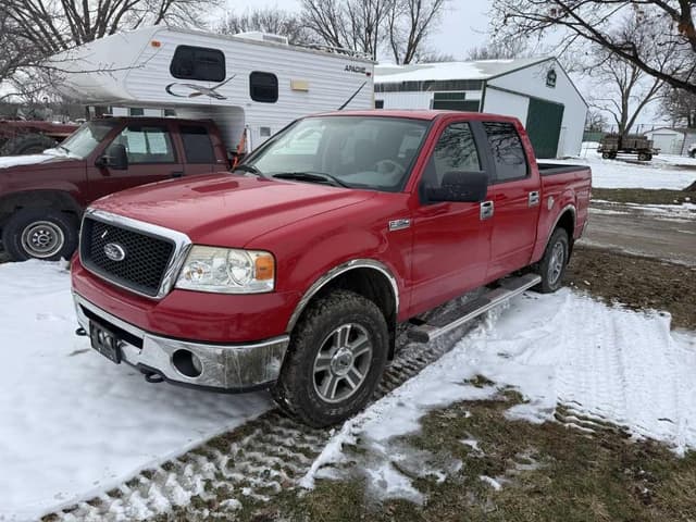 Image of Ford F-150 equipment image 1