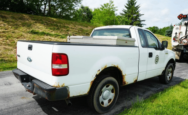 Image of Ford F-150 equipment image 4