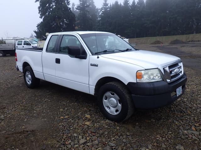 Image of Ford F-150 equipment image 2