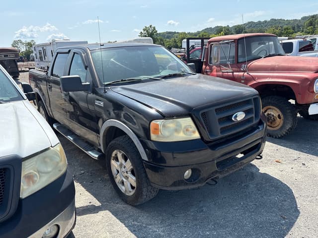 Image of Ford F-150 equipment image 3