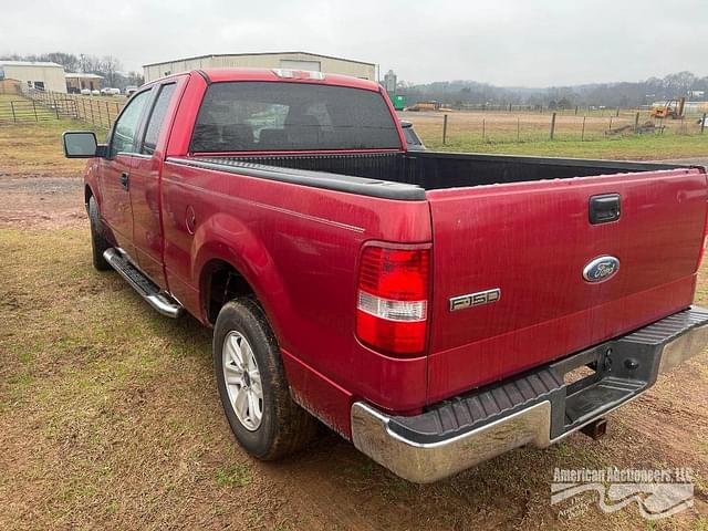 Image of Ford F-150 equipment image 1