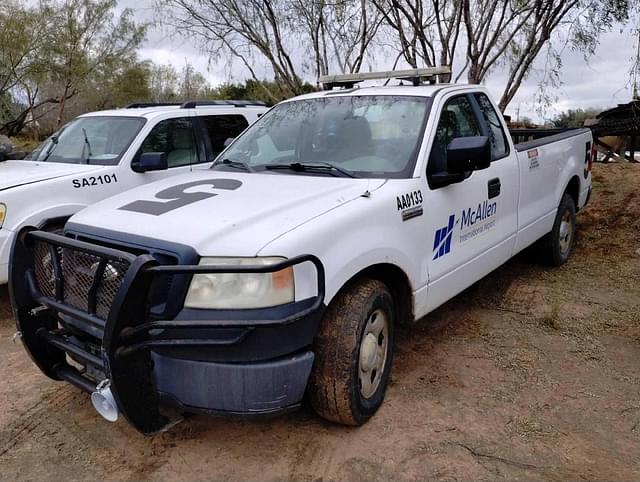 Image of Ford F-150 equipment image 1