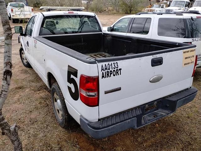 Image of Ford F-150 equipment image 2