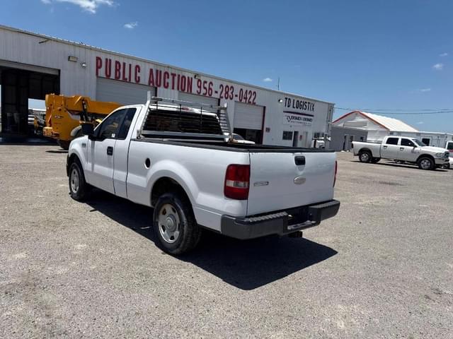 Image of Ford F-150 equipment image 3