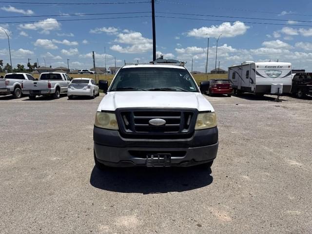 Image of Ford F-150 equipment image 2
