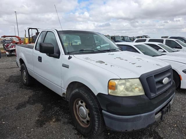 Image of Ford F-150 equipment image 1