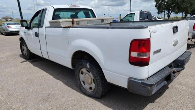 Image of Ford F-150 equipment image 3