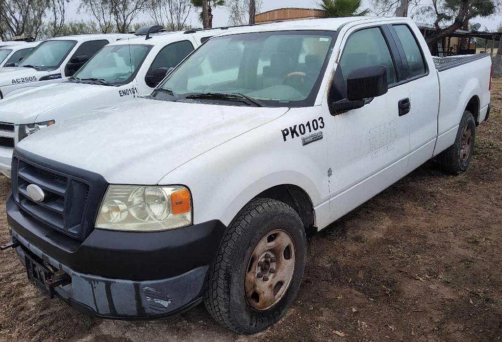 Image of Ford F-150 Primary image