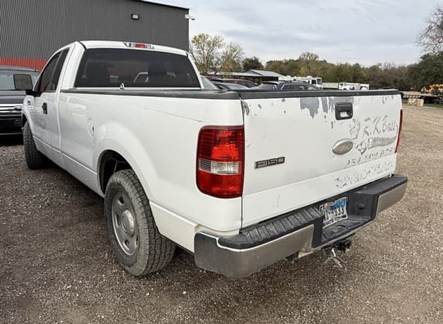 Image of Ford F-150 equipment image 3