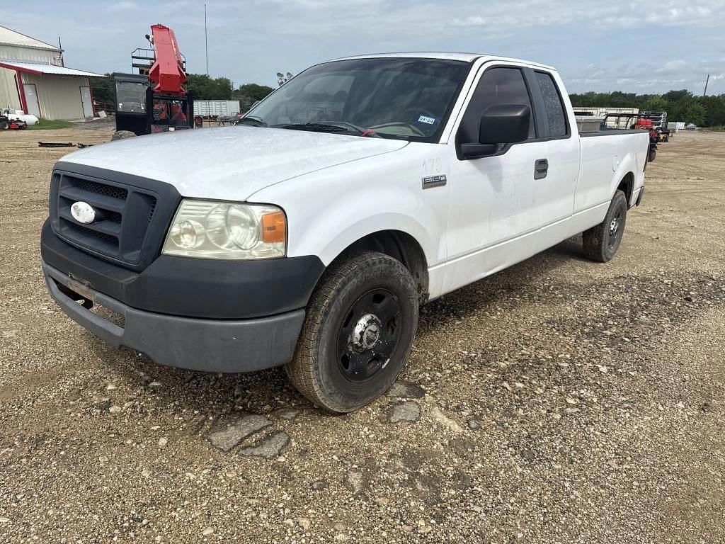 Image of Ford F-150 Primary image