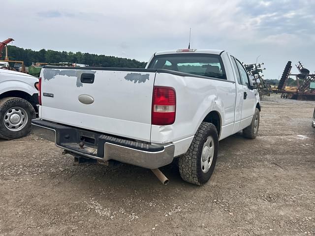 Image of Ford F-150 equipment image 3